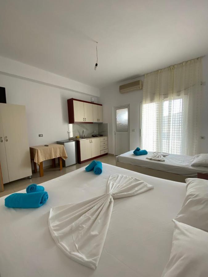 Liel Apartments Ksamil Exterior foto
