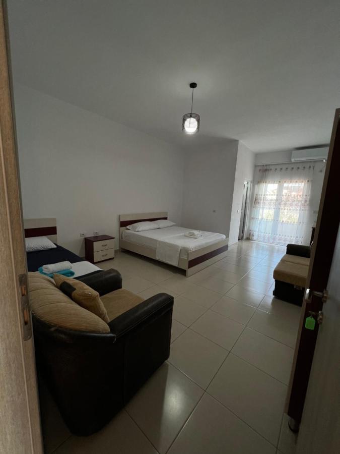 Liel Apartments Ksamil Exterior foto