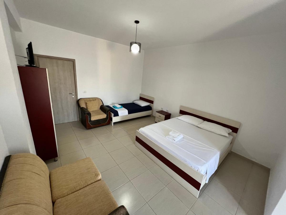 Liel Apartments Ksamil Exterior foto